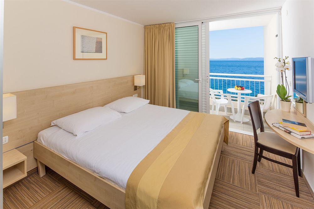 Valamar Bellevue Resort Rabac Exteriör bild