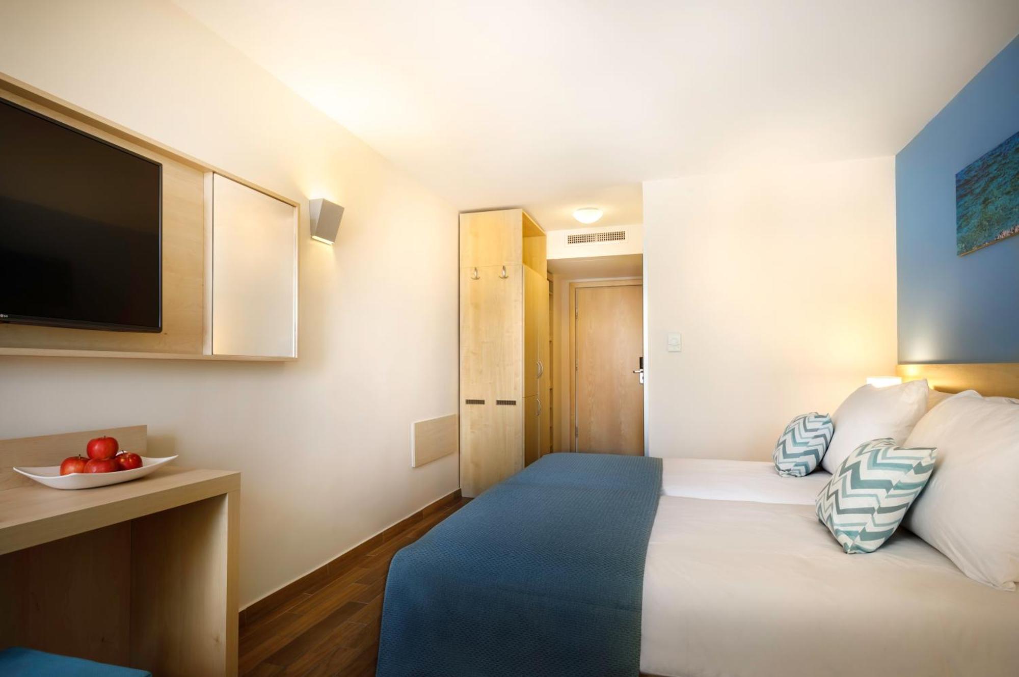 Valamar Bellevue Resort Rabac Rum bild